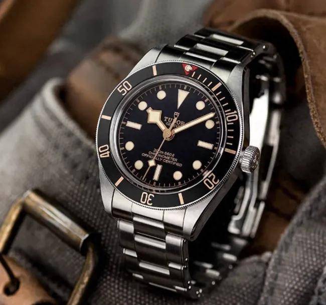 被低估的腕表才是“潜力股”！从帝舵到江诗丹顿这五大品牌中(图2)